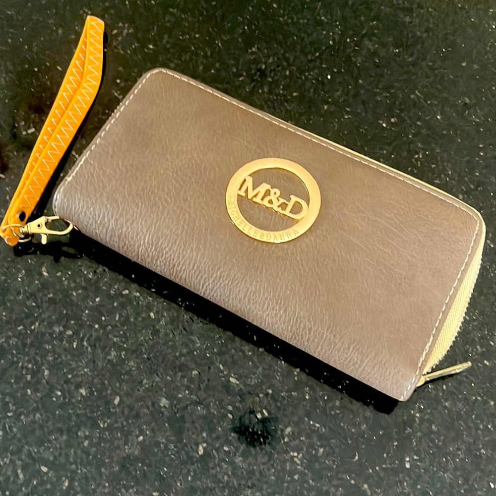 Wallet